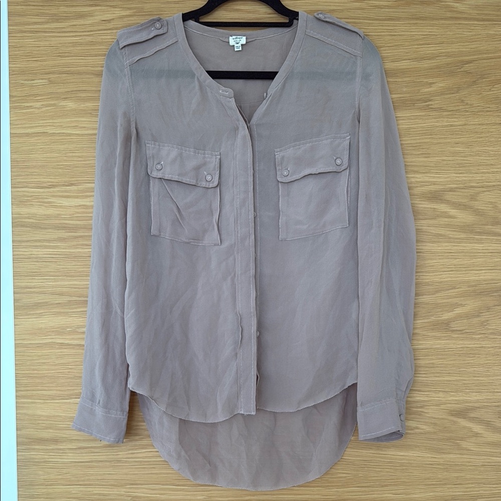 Aritzia Pink Long Sleeve Buttoned Blouse